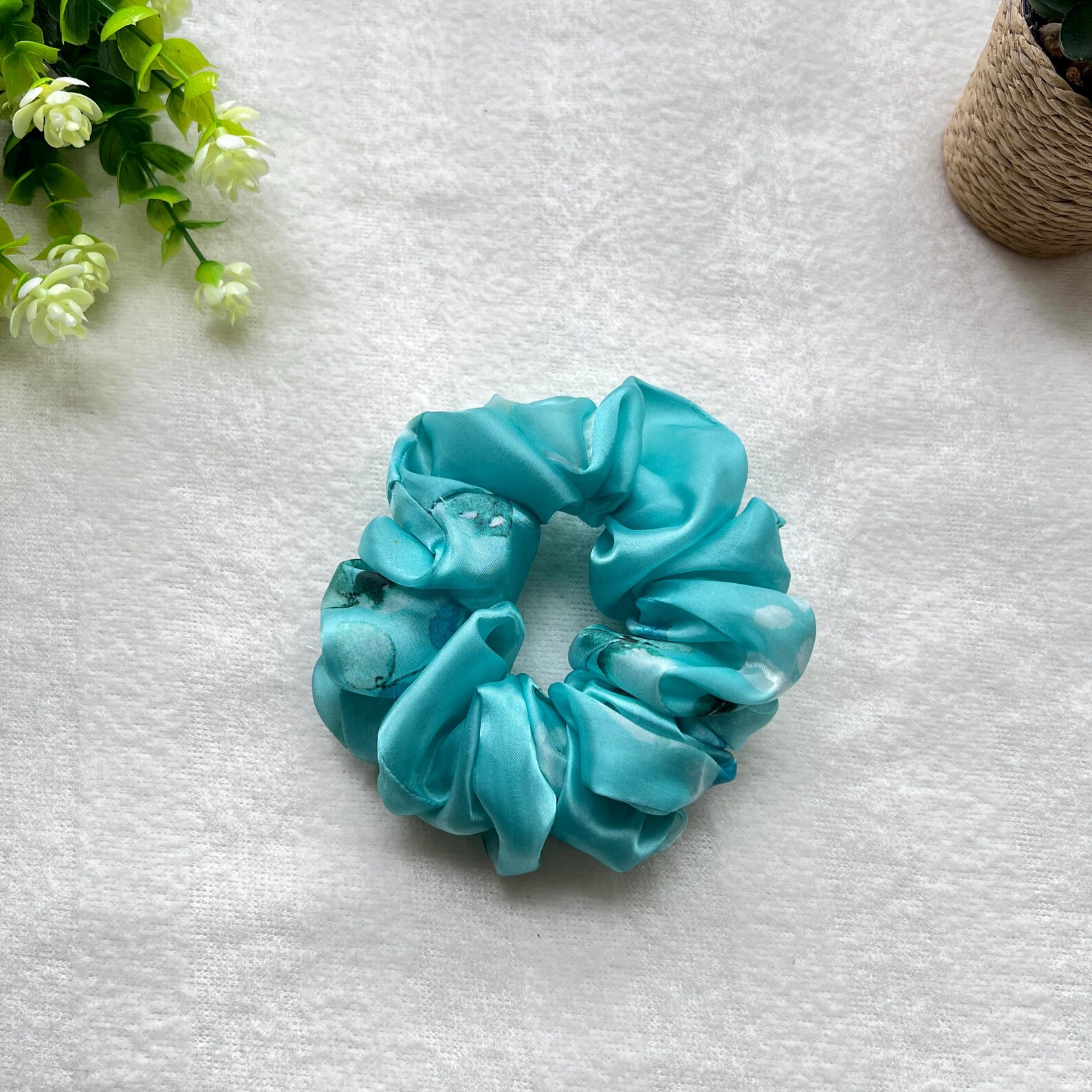 Floral Organza Scrunchie: Luxury Hair Tie - Image 2