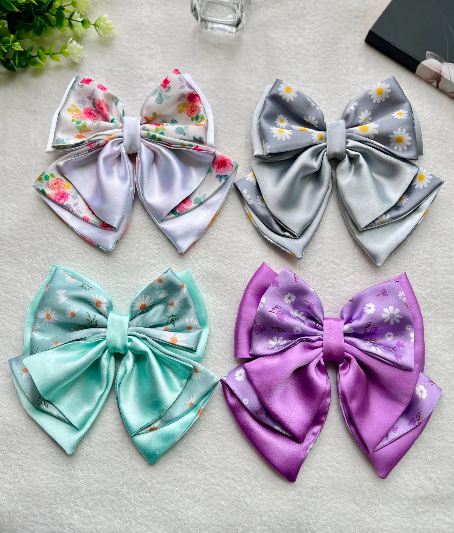 Handcrafted Floral Satin Hair Bow: Luxury Accessory - Image 5