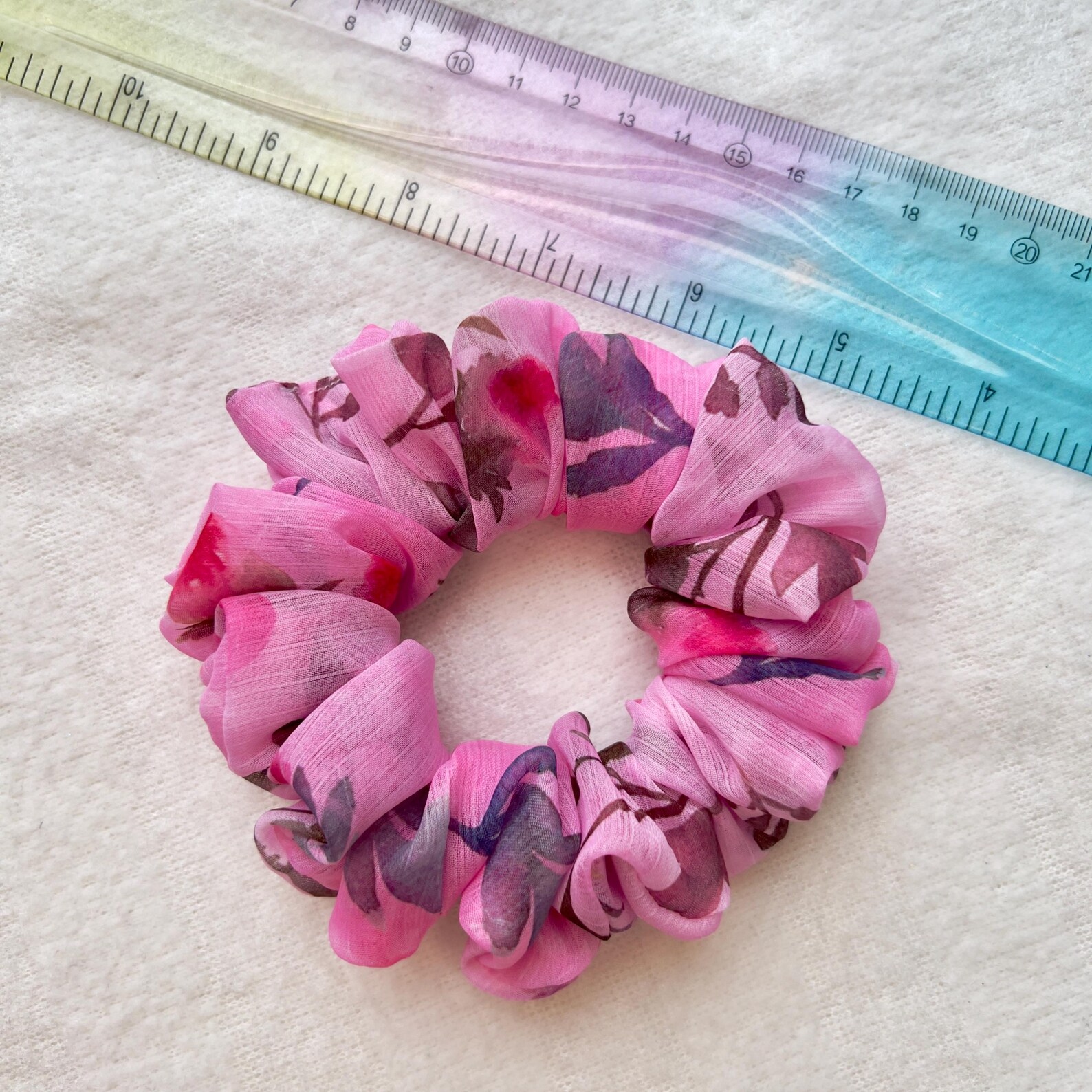 Chiffon Floral Scrunchies: Gentle Hair Accessory - Image 5