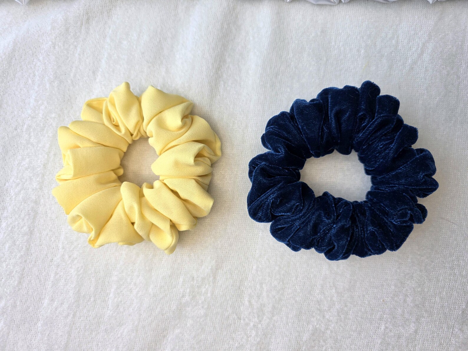 Handmade Floral Ruffle Tote Bag Gift Set - Image 4