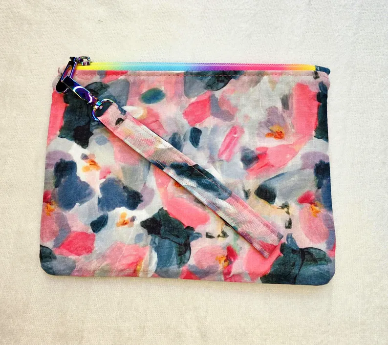 Accessories Gift Set | Pouch, Scrunchies and Keyring - Image 3