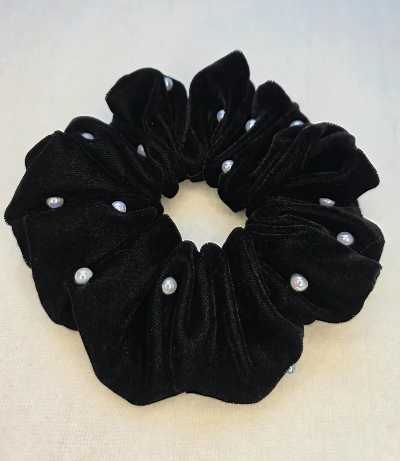 Black Velvet Pearl Scrunchie XXL | Oversized